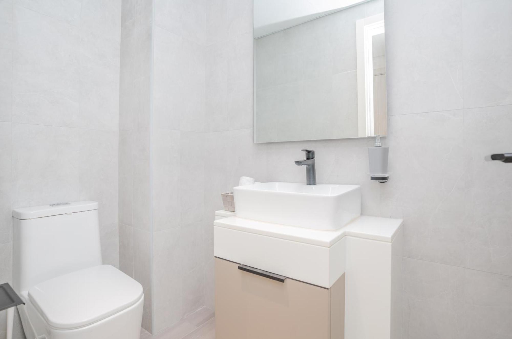 Apartment Chic 1br In Mesk 1 With Serene Balcony Views By Vibel Dubai