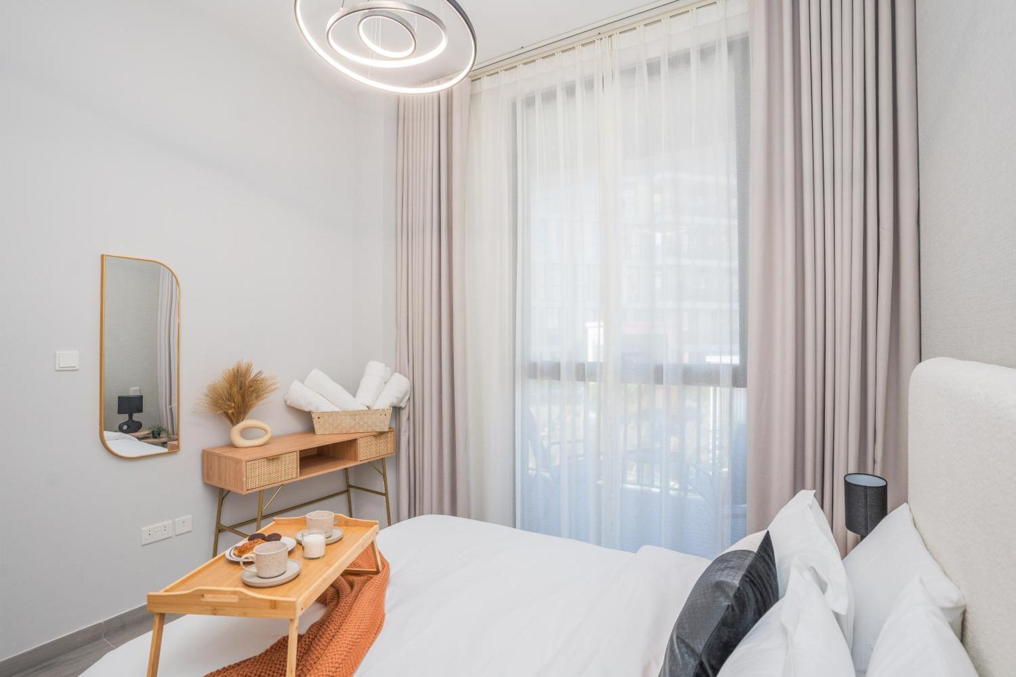 Chic 1br In Mesk 1 With Serene Balcony Views By Vibel Dubai