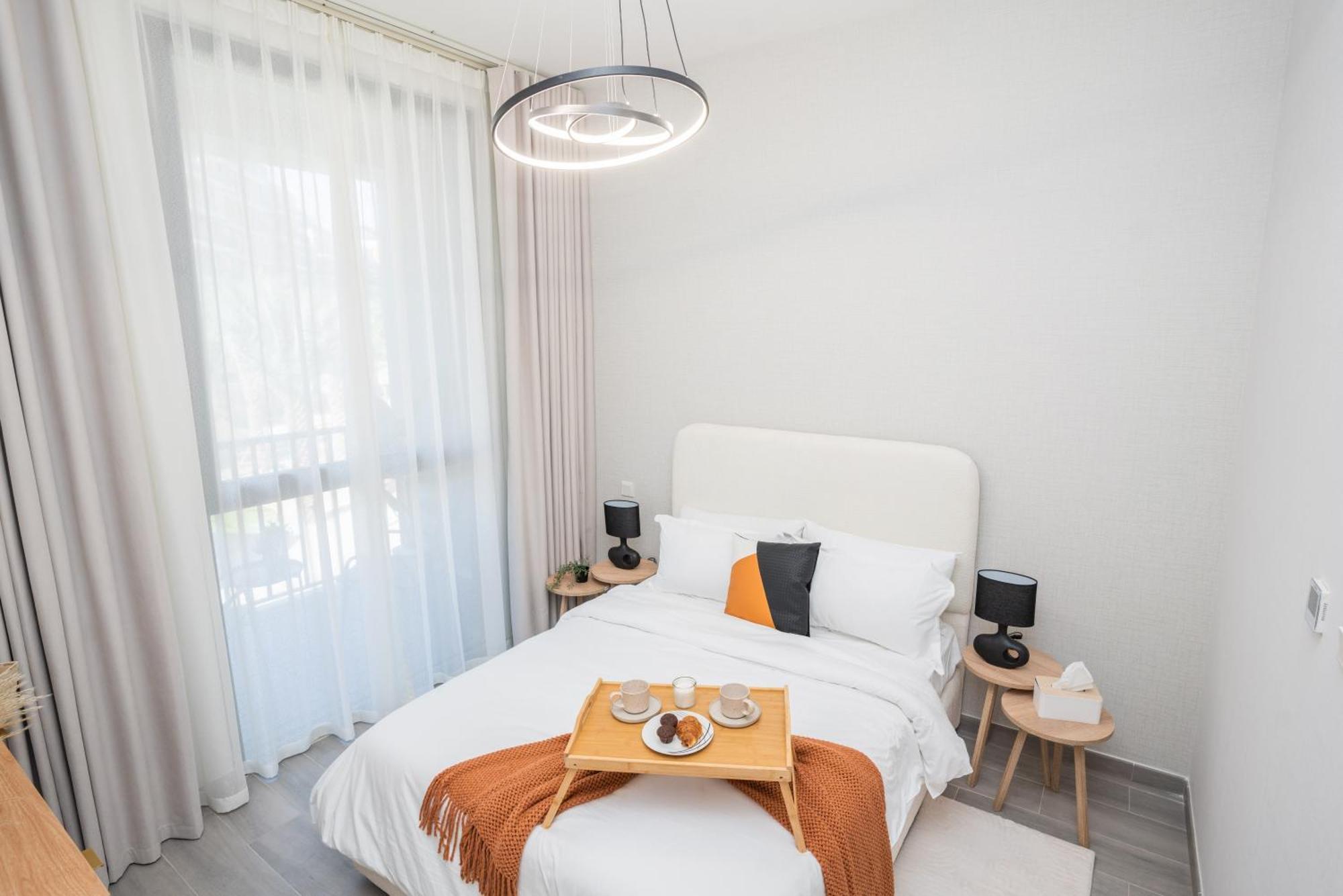 Apartment Chic 1br In Mesk 1 With Serene Balcony Views By Vibel Dubai